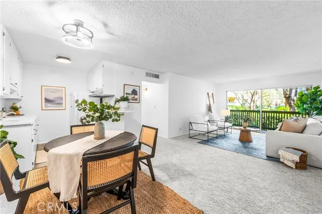 564 Bellflower  #116, Long Beach, CA 90814 - #2