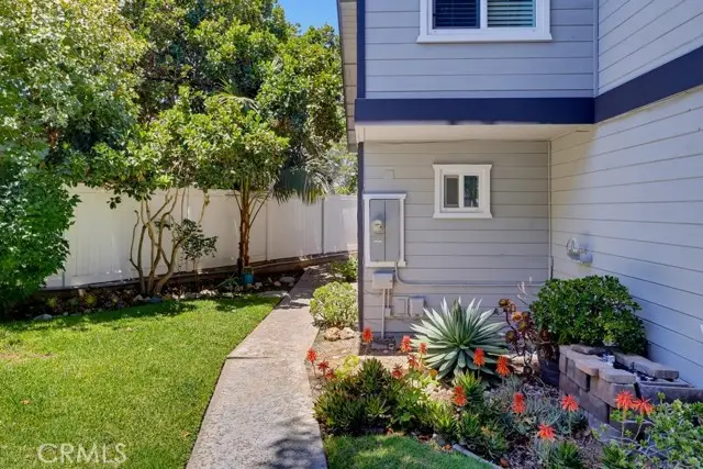 1118 Sandi Lane, Costa Mesa, CA 92627 - #3