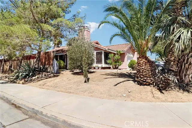 3203 E Avenue S3, Palmdale, CA 93550 - #3