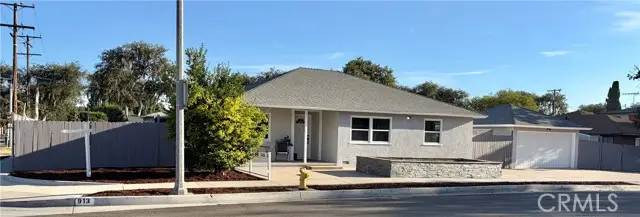 913 Raymond, Fullerton, CA 92831 - #2