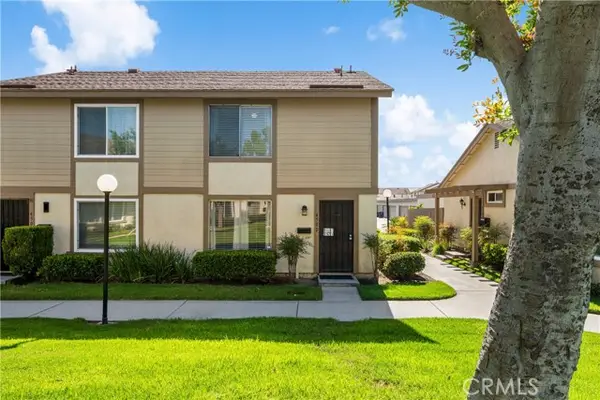450 Carriage  #D, Santa Ana, CA 92707