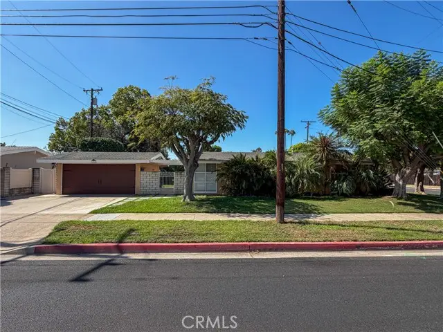 205 Flower, Orange, CA 92868 - #1