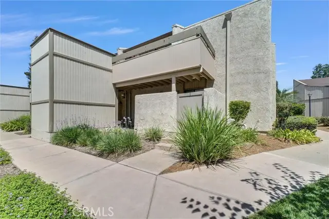 3062 Associated  #10, Fullerton, CA 92835 - #2