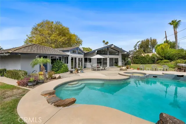 1321 El Finito Way, Santa Ana, CA 92705 - #1