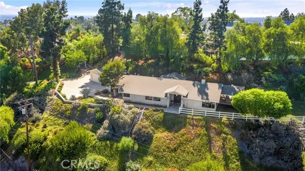 2201 Skyline Dr., Fullerton, CA 92831