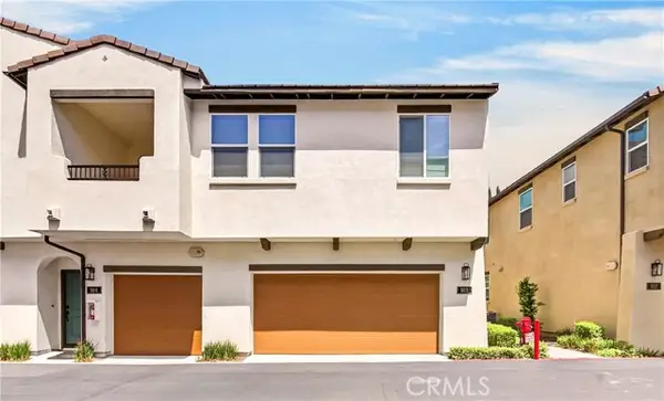 306 Vista Drive  #103, La Habra, CA 90631