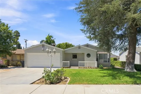942 Wanda, Orange, CA 92867