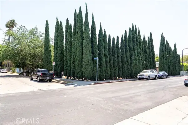 4615 Brunswick Avenue, Los Angeles, CA 90039