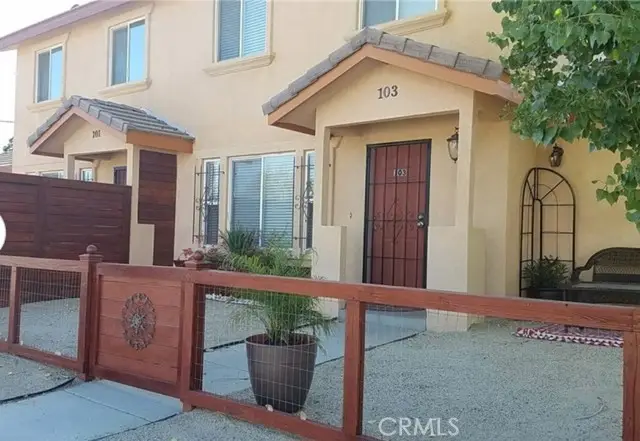 201 Kettering, Lancaster, CA 93534 - #1