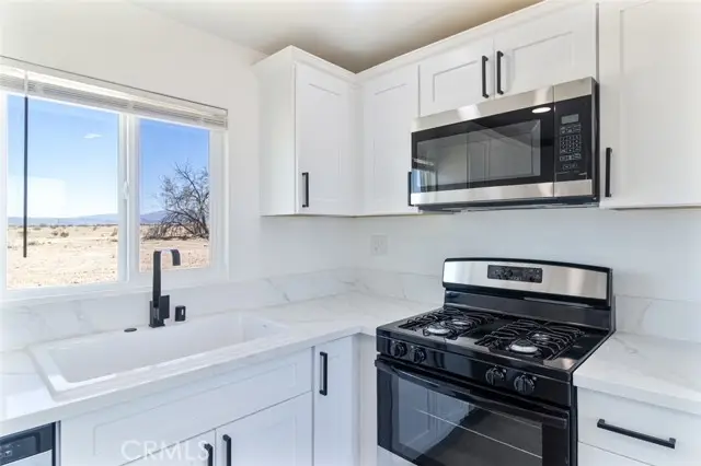 81884 Montgomery Road, Twentynine Palms, CA 92277 - #2