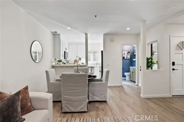 260 Victoria  #F2, Costa Mesa, CA 92627 - #3