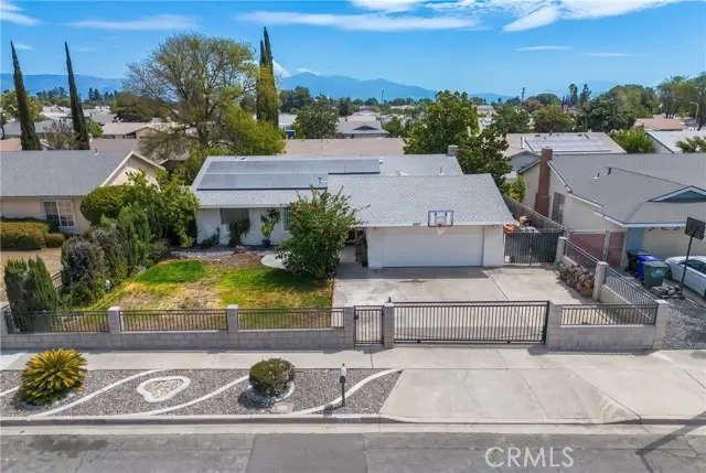 9087 Rosecrest Lane, Fontana, CA 92335 - #2