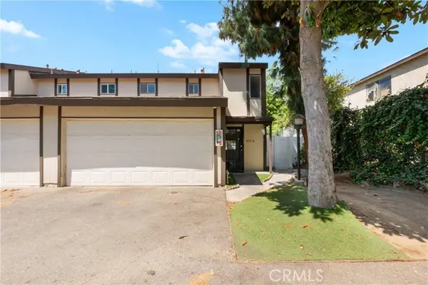 8515 Burnet #B Avenue, North Hills, CA 91343