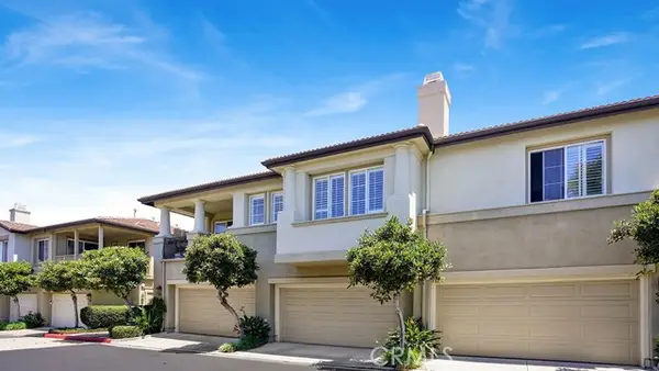 933 Somerville, Irvine, CA 92620
