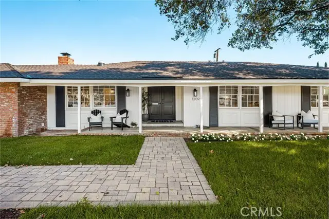 1209 Walnut, Orange, CA 92867 - #3