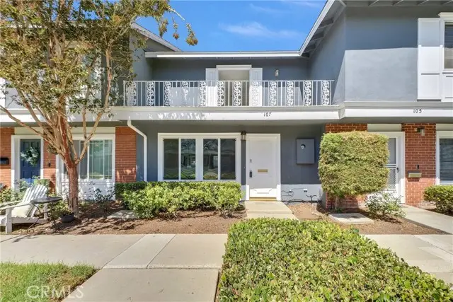 107 Lexington, Costa Mesa, CA 92626 - #1