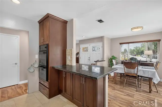 111 Palmdale, Orange, CA 92865 - #3