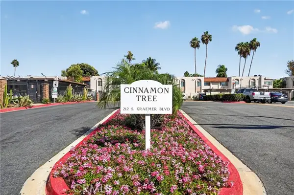 212 Kraemer  #905, Placentia, CA 92870