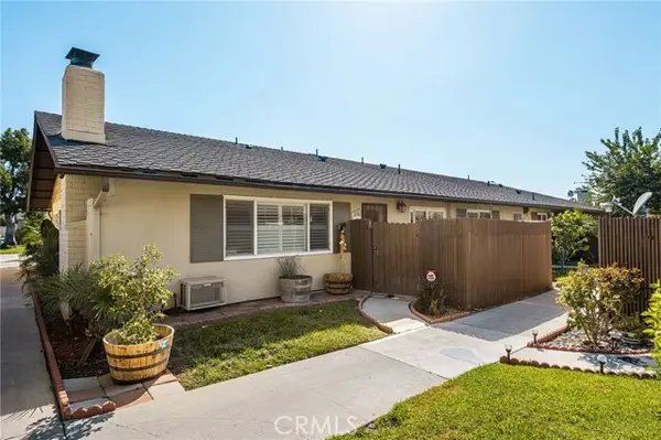 134 Magnolia Avenue  #2C, Anaheim, CA 92804