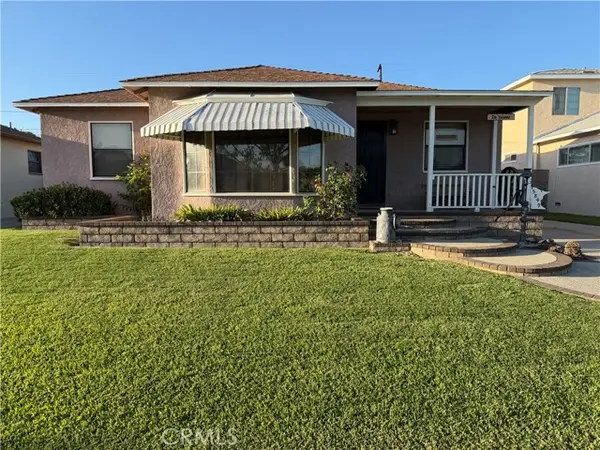 5849 Denmead, Lakewood, CA 90713