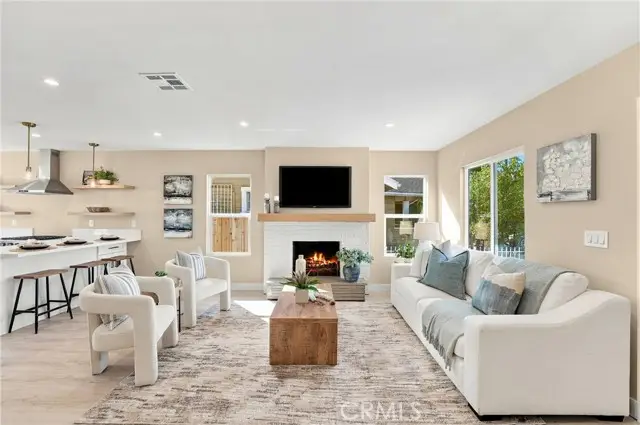 2246 Locust Avenue, Long Beach, CA 90806 - #3