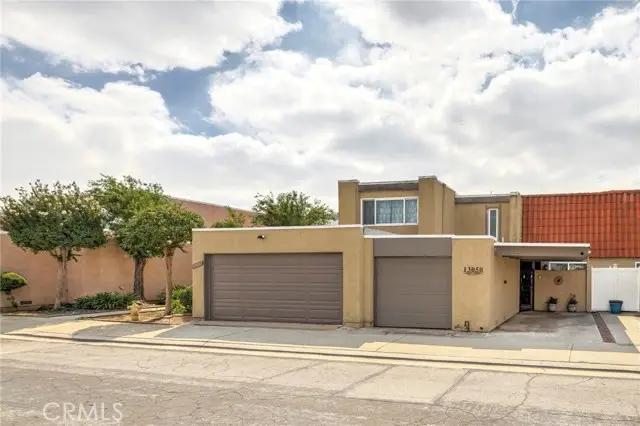13050 Thoroughbred Way, Whittier, CA 90601 - #2