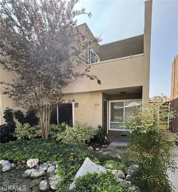 10746 Knott Avenue, Stanton, CA 90680