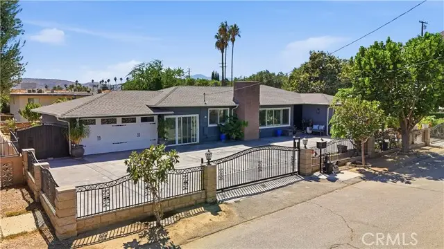 11574 Doverwood Drive, Riverside, CA 92505 - #2