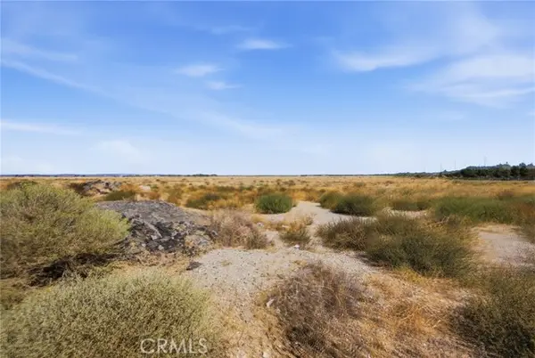50 50th Ste HWY W, Pearblossom, CA 93553