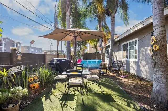 937 Martin Luther King Jr. Ave, Long Beach, CA 90813 - #2