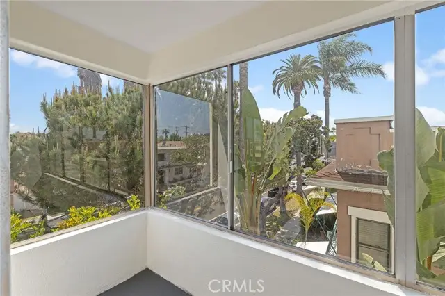 1187 3rd  #202, Long Beach, CA 90802 - #1