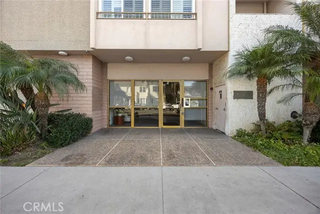 1635 Ocean  #D2, Long Beach, CA 90802 - #3