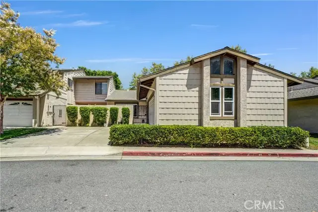 2616 N Tustin Avenue  #A, Santa Ana, CA 92705 - #3