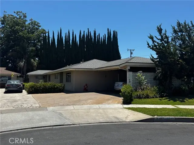 2237 Valencia Avenue, Santa Ana, CA 92706 - Image #1