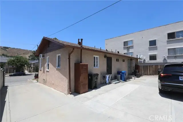 2432 Eastern Avenue, Los Angeles, CA 90032 - #3