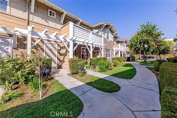 735 Francesca  #202, Walnut, CA 91789