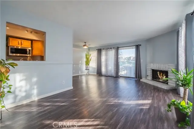 2264 Rose Avenue, Signal Hill, CA 90755 - #2