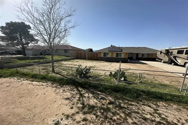 11922 Calcite Avenue, Hesperia, CA 92345 - Image #3