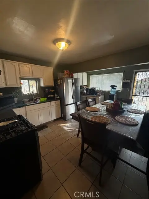 1832 108th, Los Angeles, CA 90059 - #3