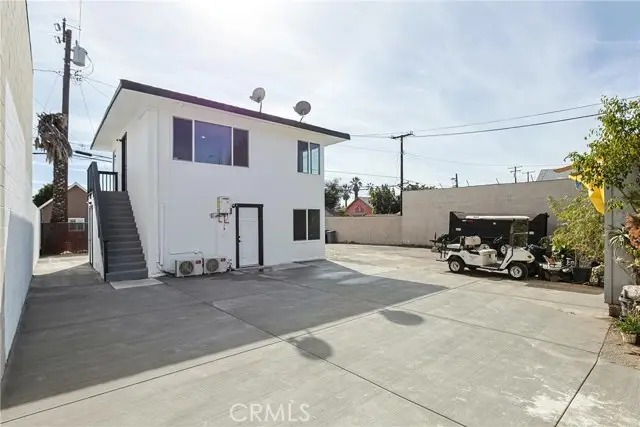440 Holt, Pomona, CA 91768 - #2