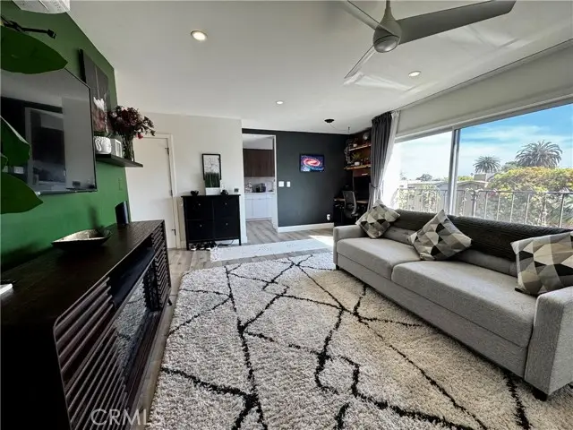 191 Kennebec  #403, Long Beach, CA 90803 - #1