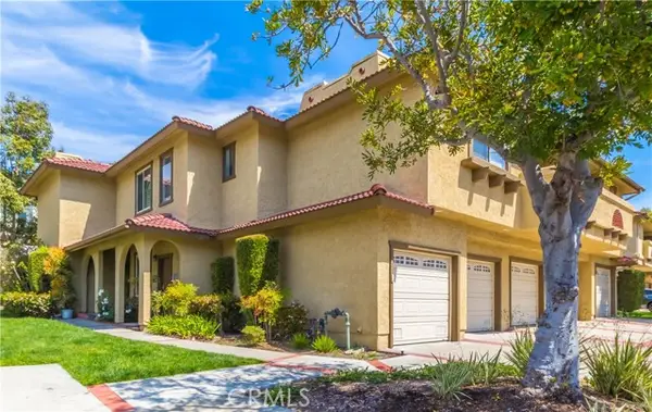 25261 Tanoak, Lake Forest, CA 92630
