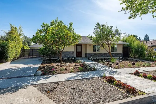 6152 Rosebay Street, Long Beach, CA 90808 - #2