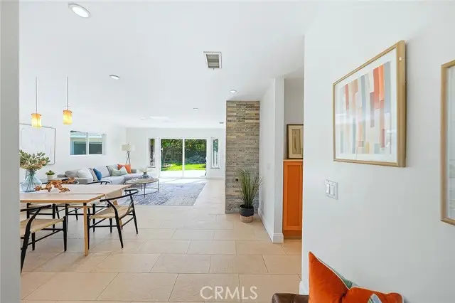 6152 Rosebay Street, Long Beach, CA 90808 - #3