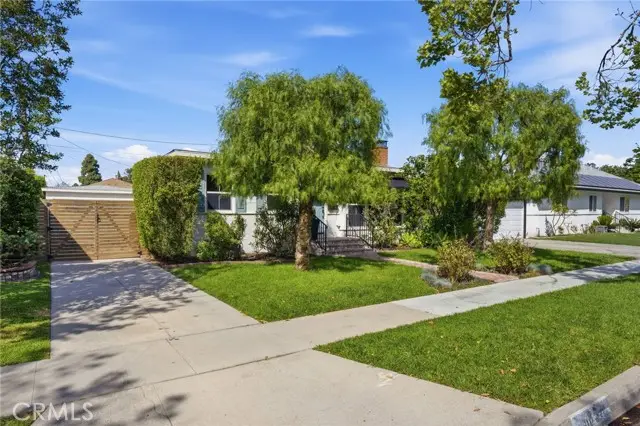 5857 Mezzanine Way, Long Beach, CA 90808 - #2