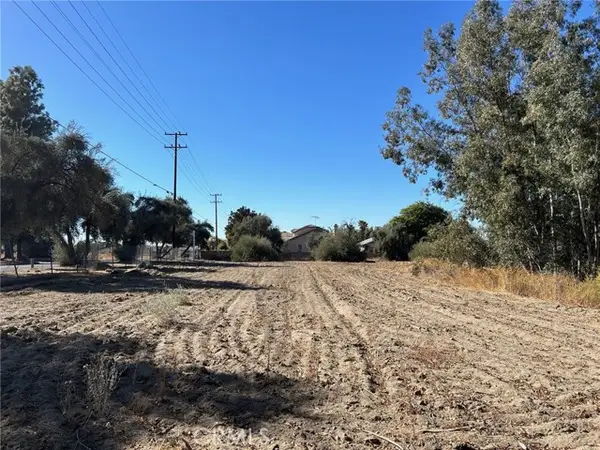 26185 Pleasant Avenue, Hemet, CA 92544
