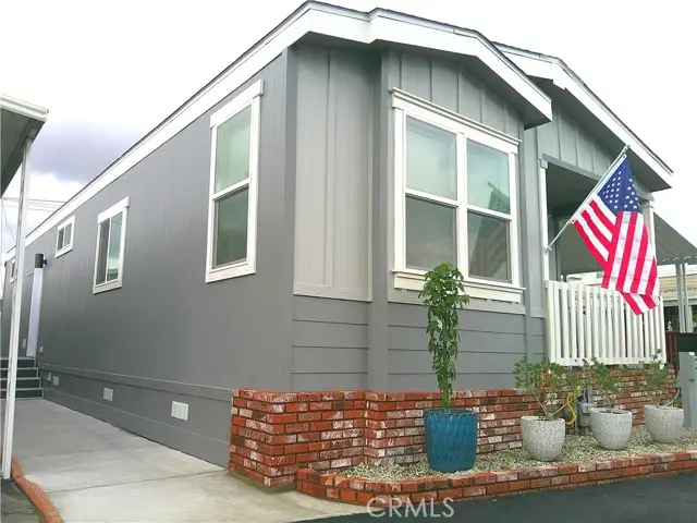 1020 BRADBOURNE Avenue  #22, Duarte, CA 91010 - #3