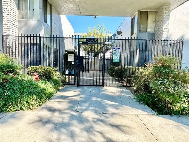 5500 Ackerfield Avenue  #502, Long Beach, CA 90805 - #2
