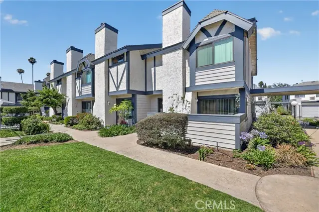 19231 Sherman  #27, Reseda, CA 91335 - #1