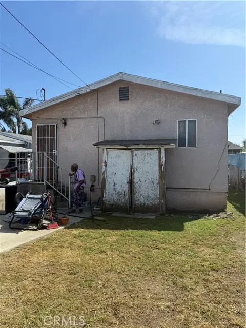 315 118th, Los Angeles, CA 90061 - #2